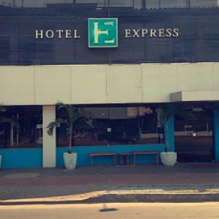 Hotel Express - Leva E Busca No Aeroporto Gratis 24 Horas Várzea Grande 외부 사진