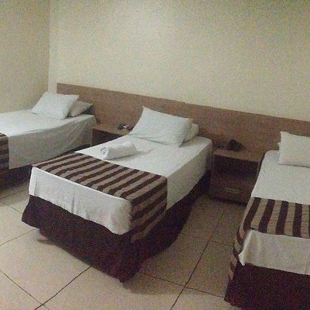 Hotel Express - Leva E Busca No Aeroporto Gratis 24 Horas Várzea Grande 외부 사진