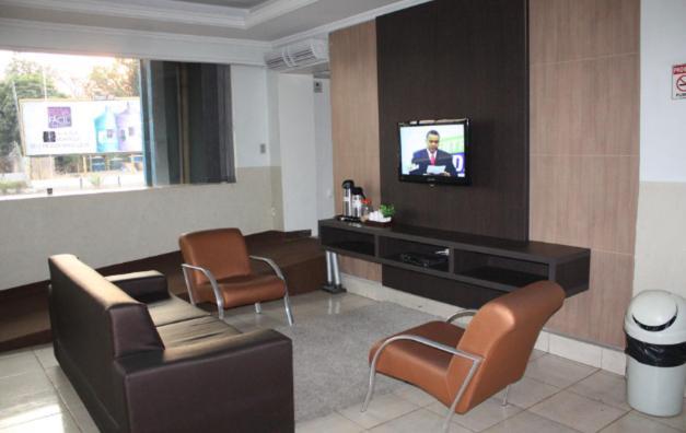 Hotel Express - Leva E Busca No Aeroporto Gratis 24 Horas Várzea Grande 외부 사진